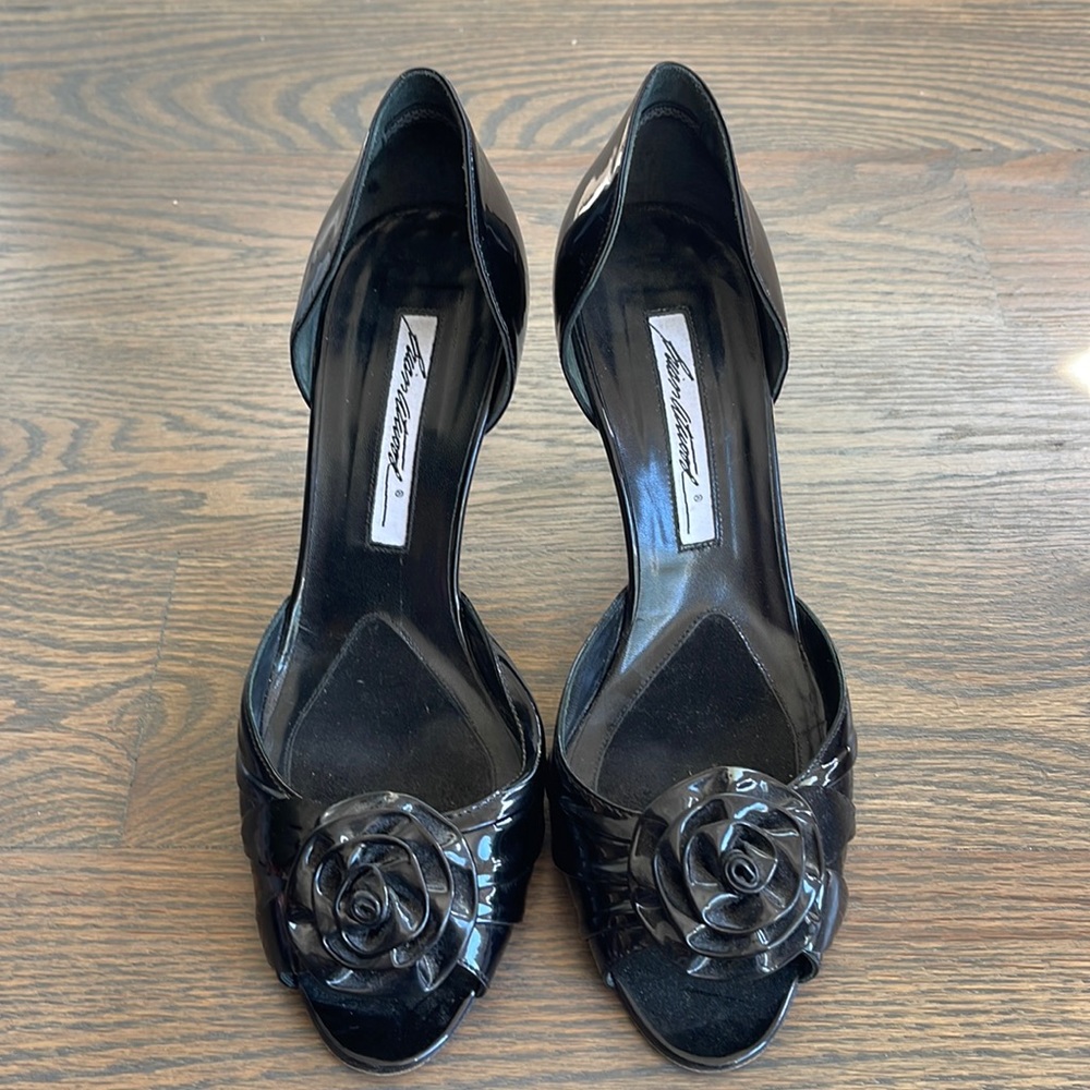 Women’s Brian Atwood Black Patent Leather Peep Toe D’Orsay Heels Size 37